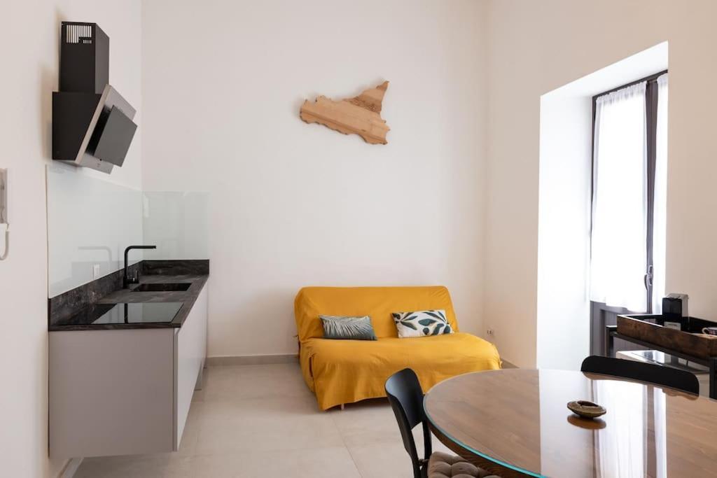 Collegiata Apartment - Catania Downtown Extérieur photo